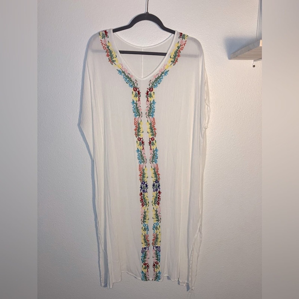 Women's swim coverup white‎ embroidered boho swimsuit pool lounge outfit